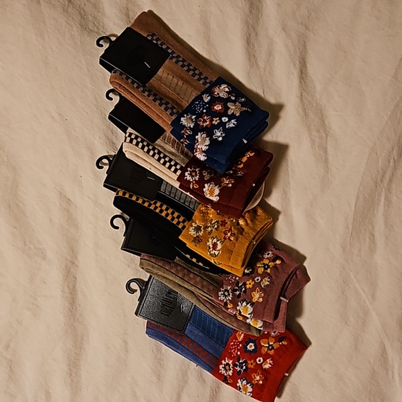 Cute flower socks - Picture 1 of 3